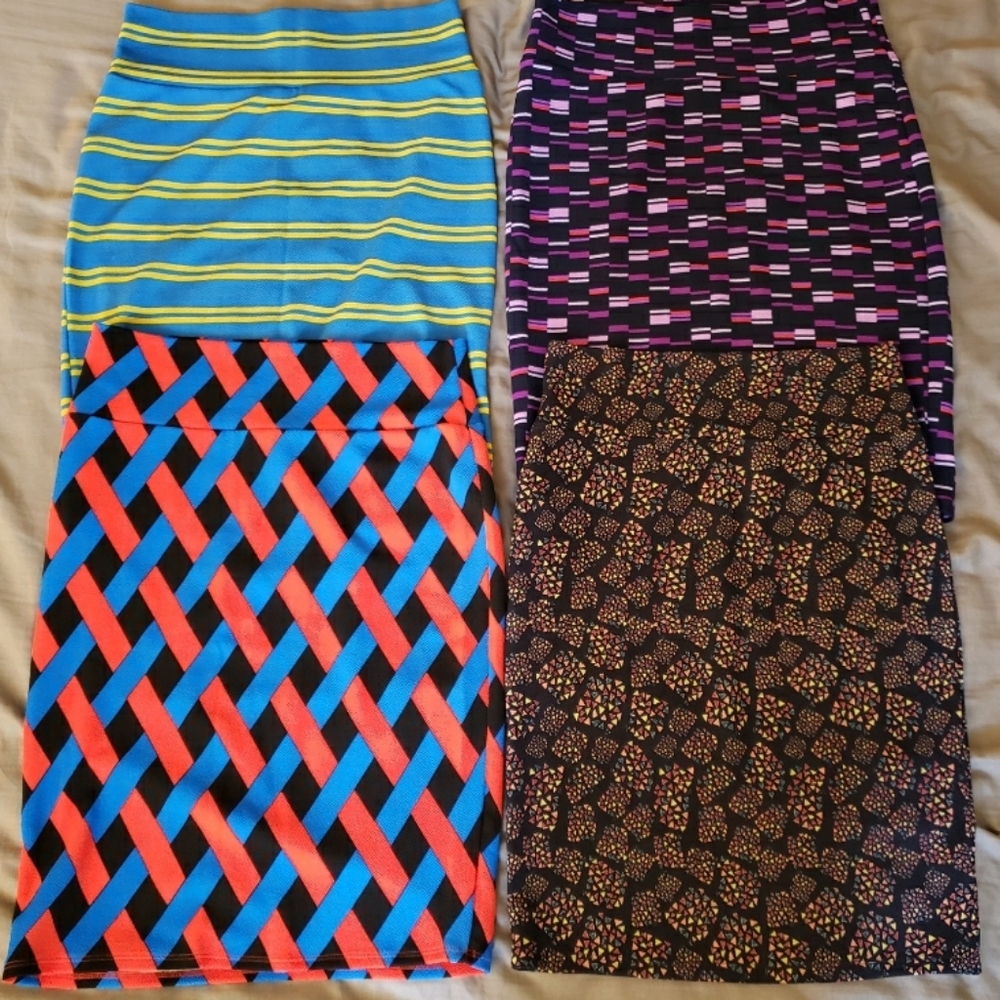 Lot of 4 L Lularoe Cassie Pencil Skirts (14-16)